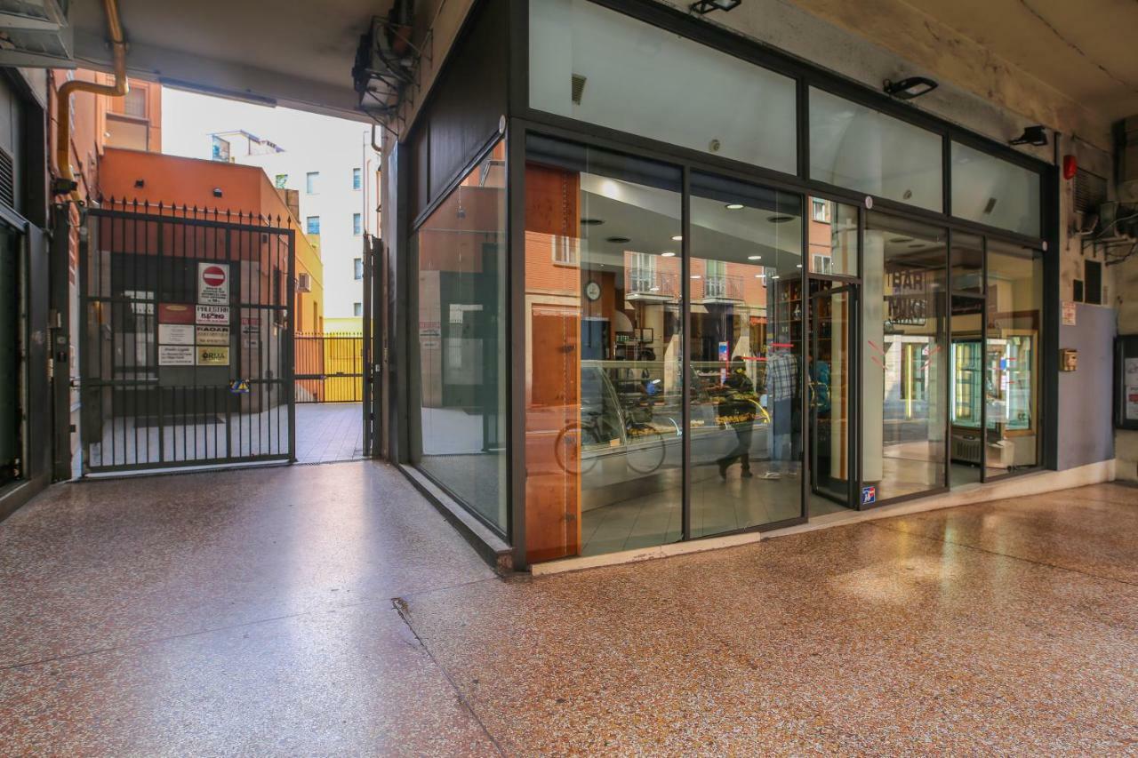 Peaceful Apartment In The Heart Of Bologna Exterior photo